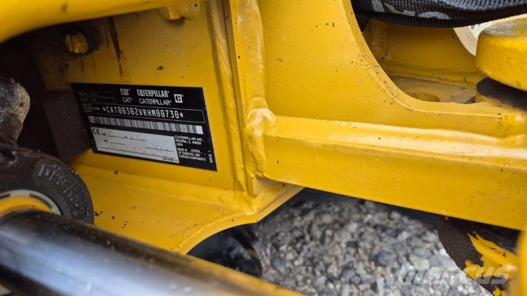 CAT 302 CR Mini kotrók < 7t