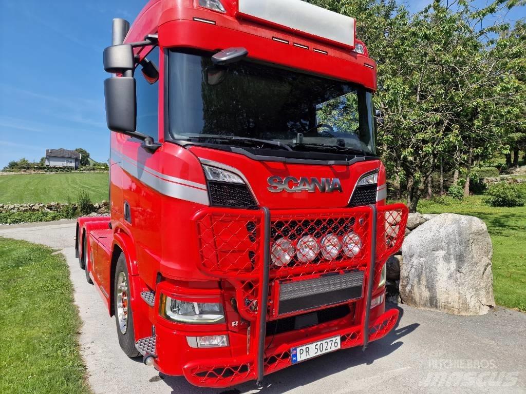 Scania R 730 Nyergesvontatók