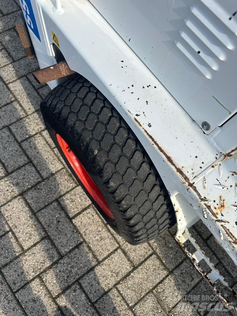 Knikmops 100 Gumikerekes homlokrakodók