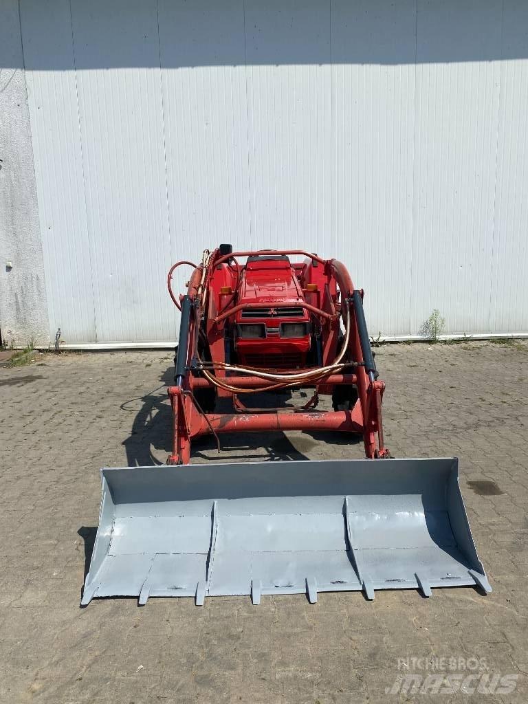 Mitsubishi MT33+tur Kompakt traktorok