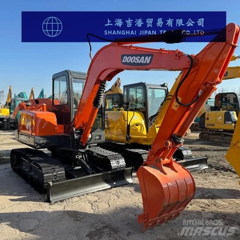 Doosan DH 60-7 Mini kotrók < 7t