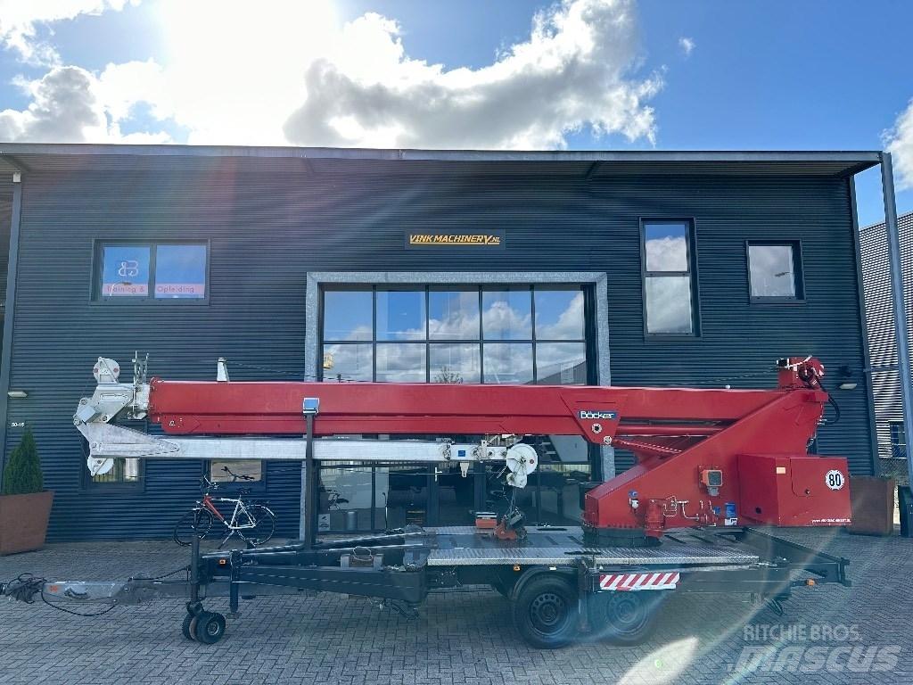 Böcker AHK 30/1600 Terepdaruk