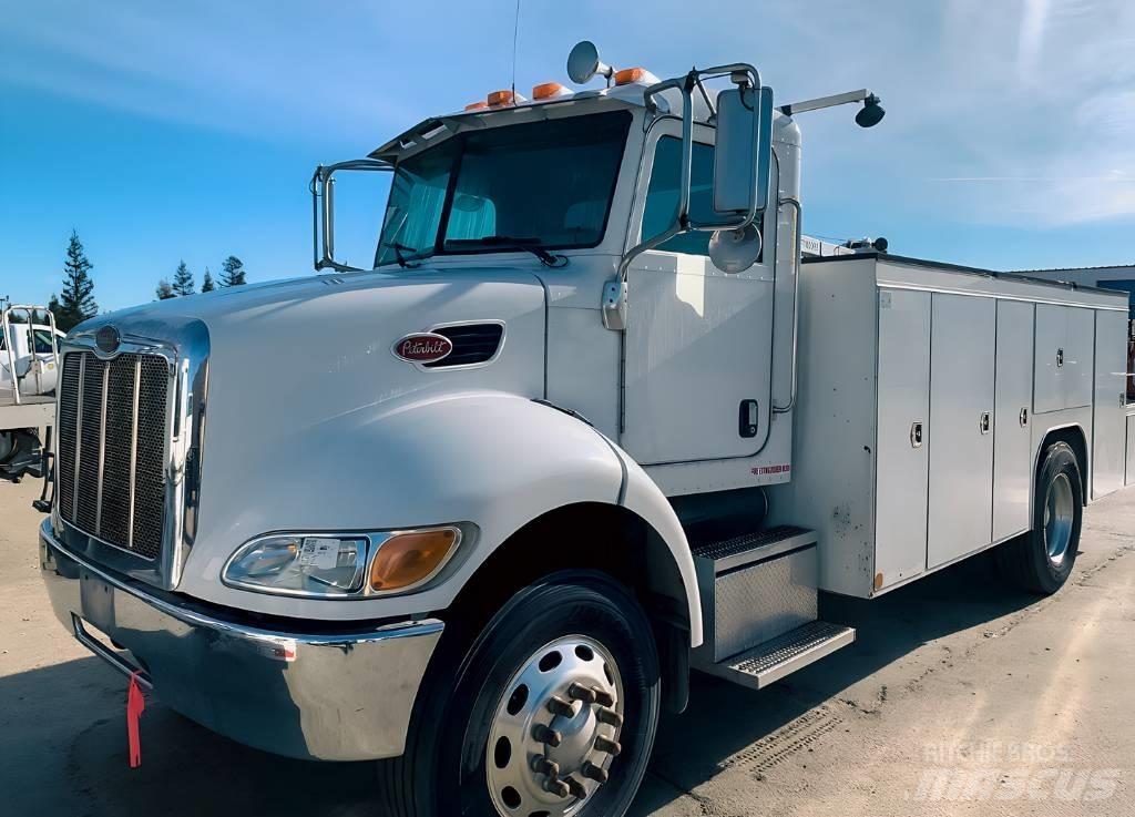 Peterbilt 335 Billenő teherautók
