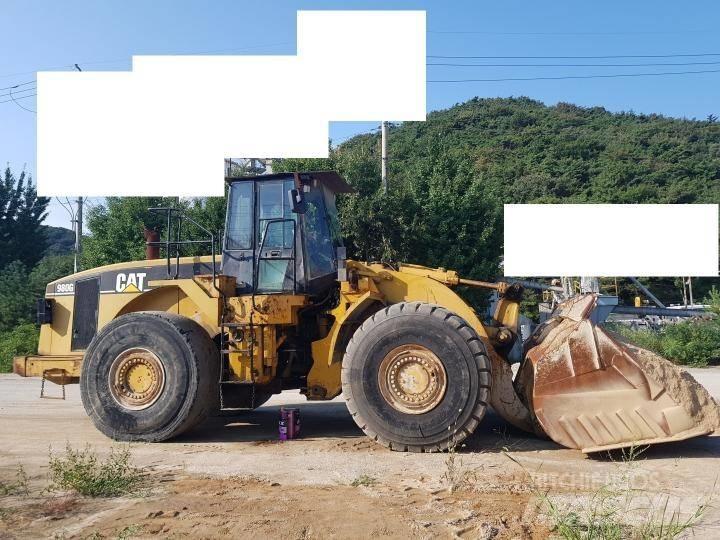 CAT 980 G Gumikerekes homlokrakodók