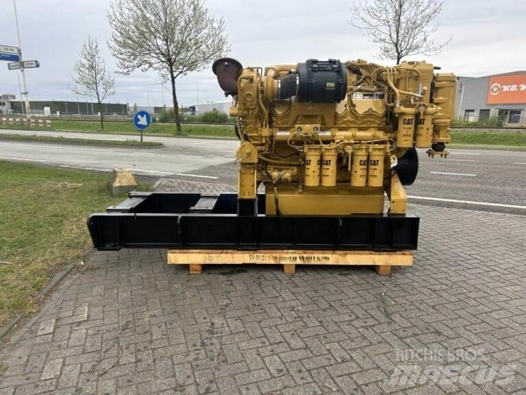 CAT C32 Tengeri segédmotorok