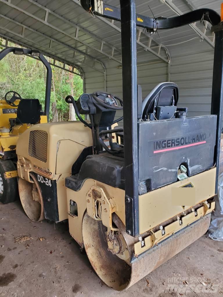 Ingersoll Rand DD 24 Ikerdobos hengerek