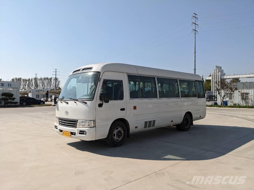 Toyota Coaster Bus Mini buszok