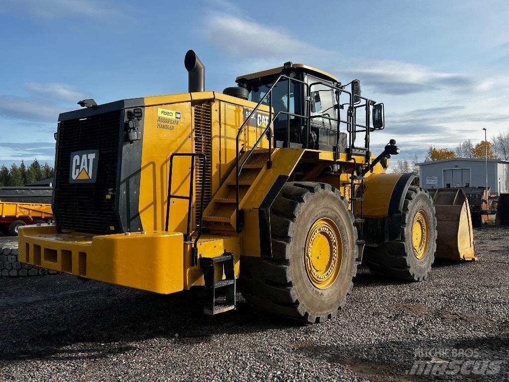 CAT 986 K Gumikerekes homlokrakodók
