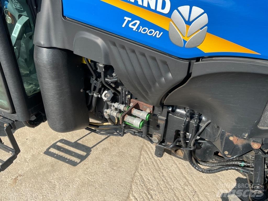 New Holland T 4.100 Traktorok