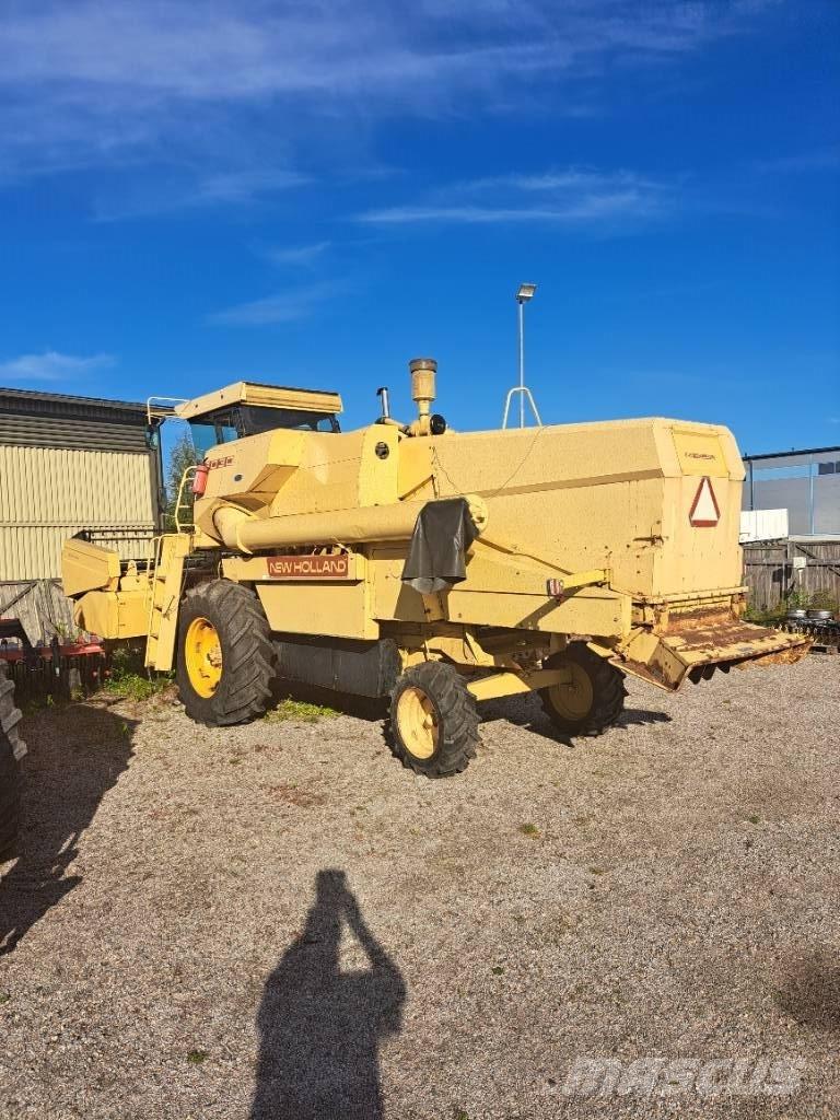 New Holland 8030 H Kombájnok