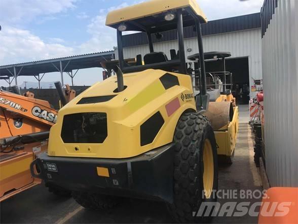 Bomag BW177D-5 Egydobos hengerek