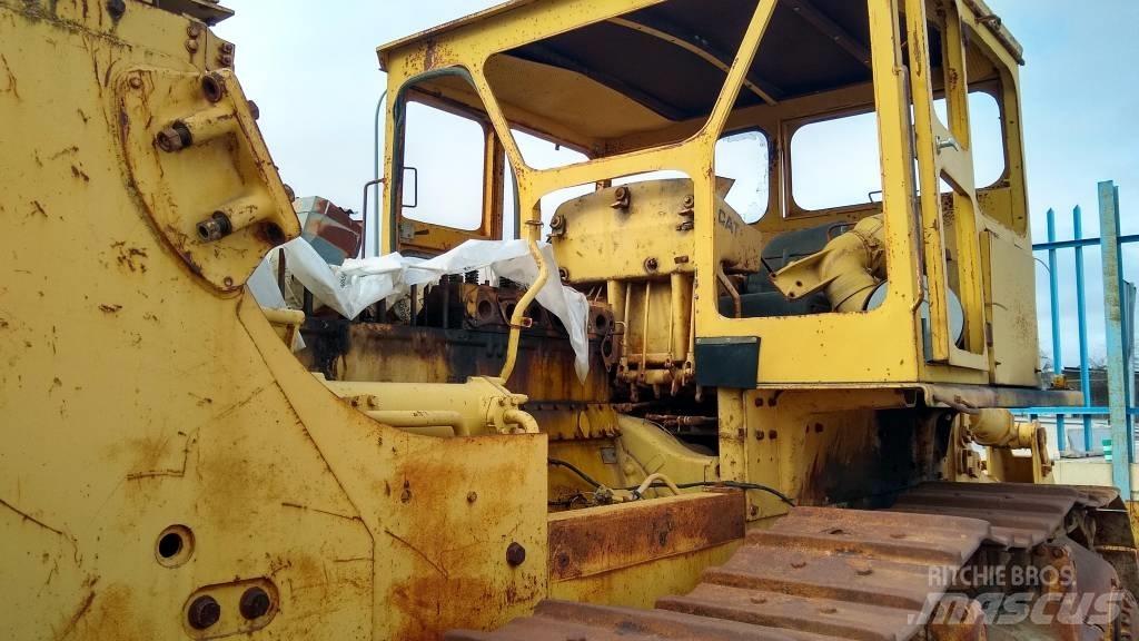 CAT D8K  (POR PIEZAS) lánctalpas dózerek