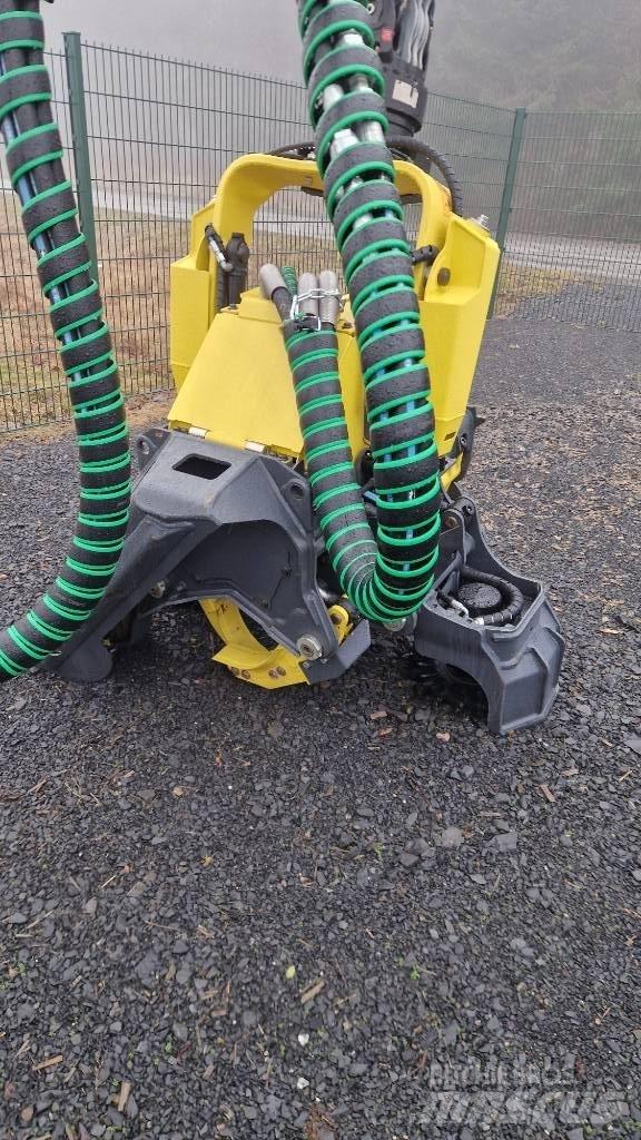 John Deere H424 Gallyazógépek