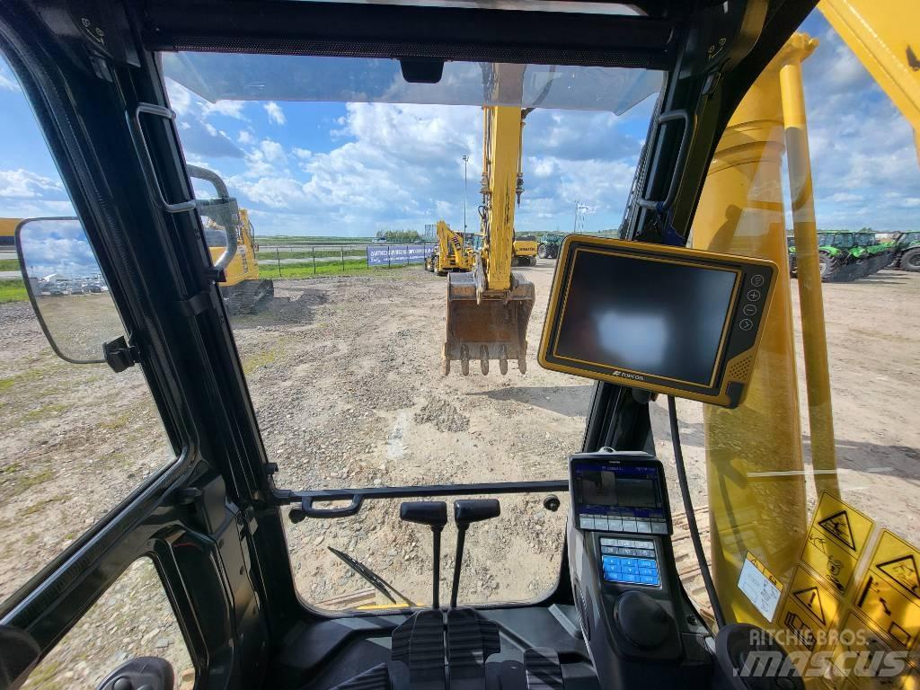 Komatsu PC210-11E0 Lánctalpas kotrók