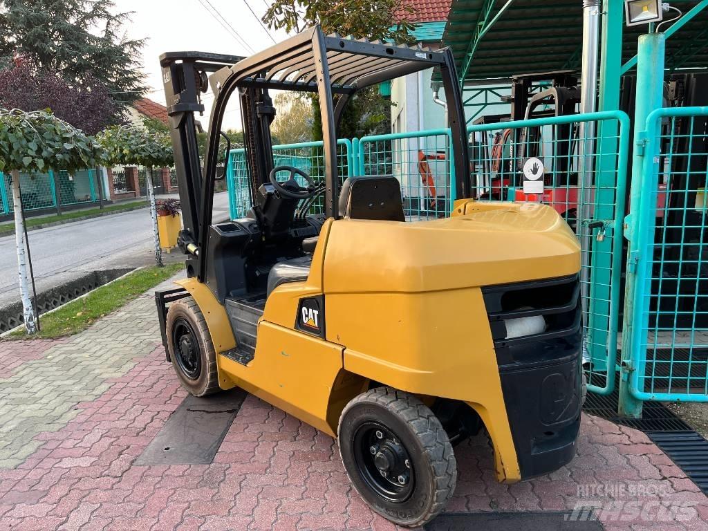 CAT DP 45 N V-3549 Dízel targoncák