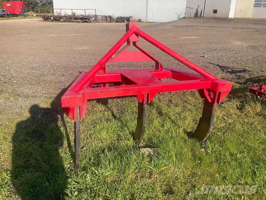  Grubber Talajlazító ekék