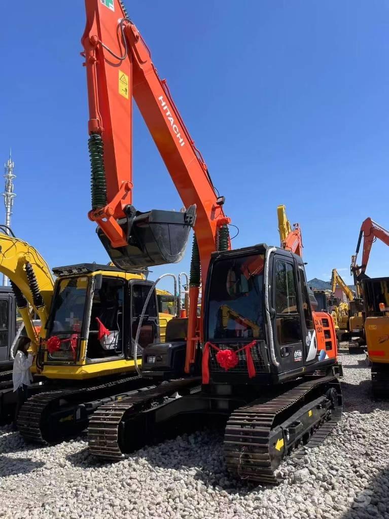 Hitachi ZX 120 Lánctalpas kotrók