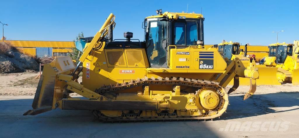 Komatsu D65EXi lánctalpas dózerek