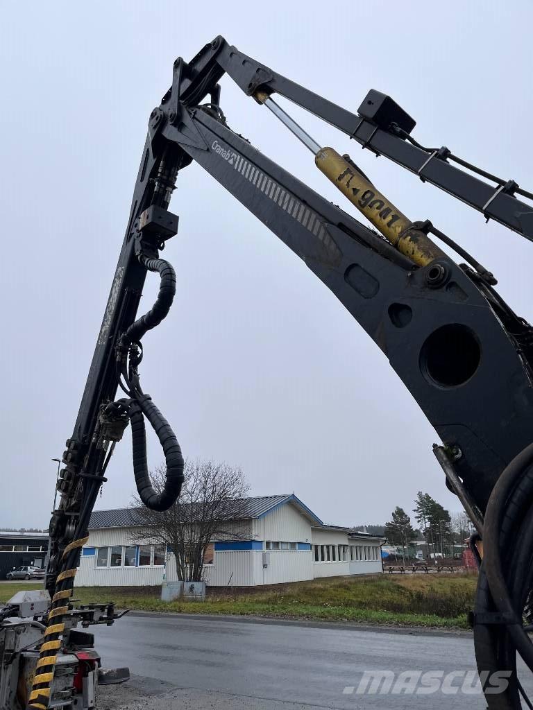 Rottne H11D Betakarítók