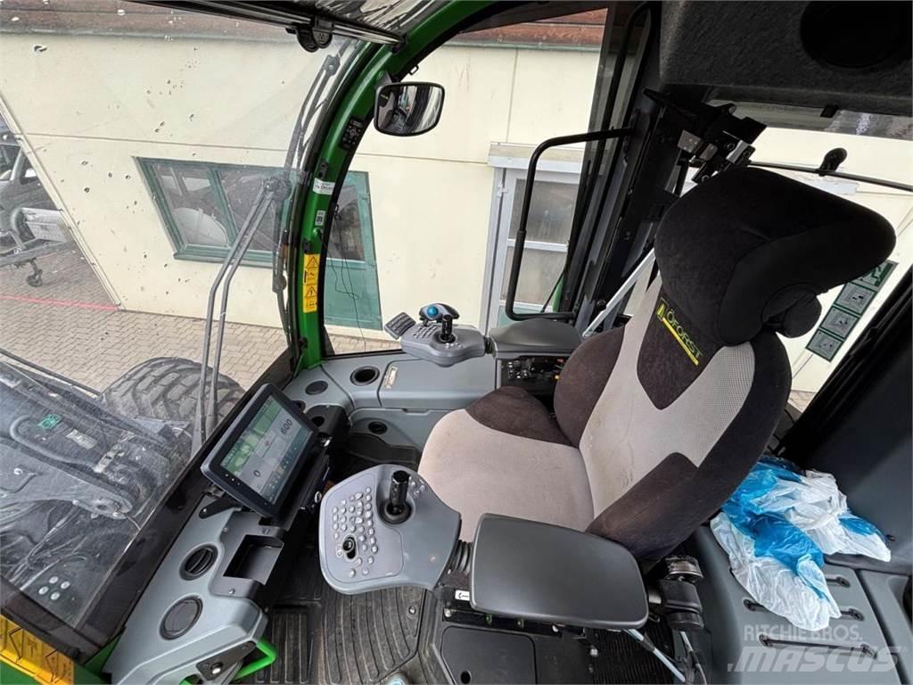 John Deere 1170 G Betakarítók