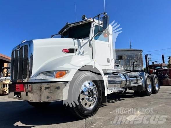 Peterbilt 384 Nyergesvontatók