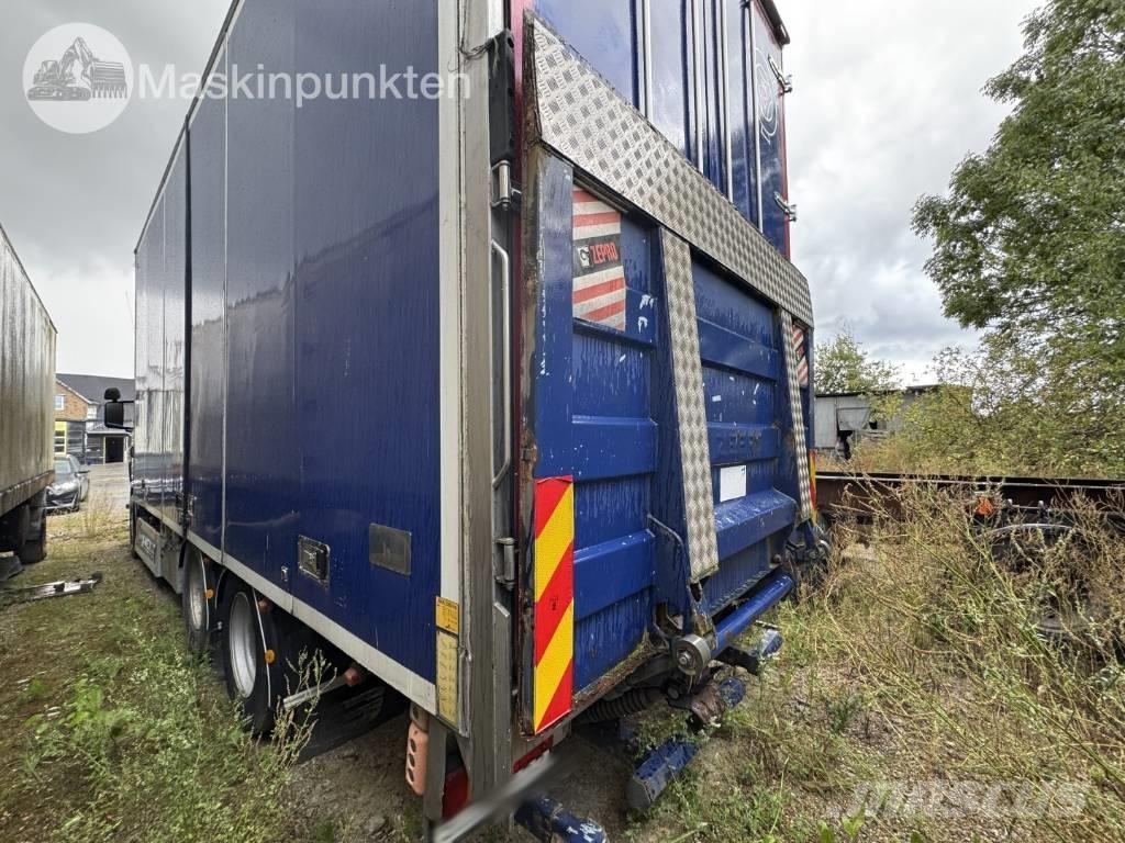 Scania R 420 LB Dobozos teherautók