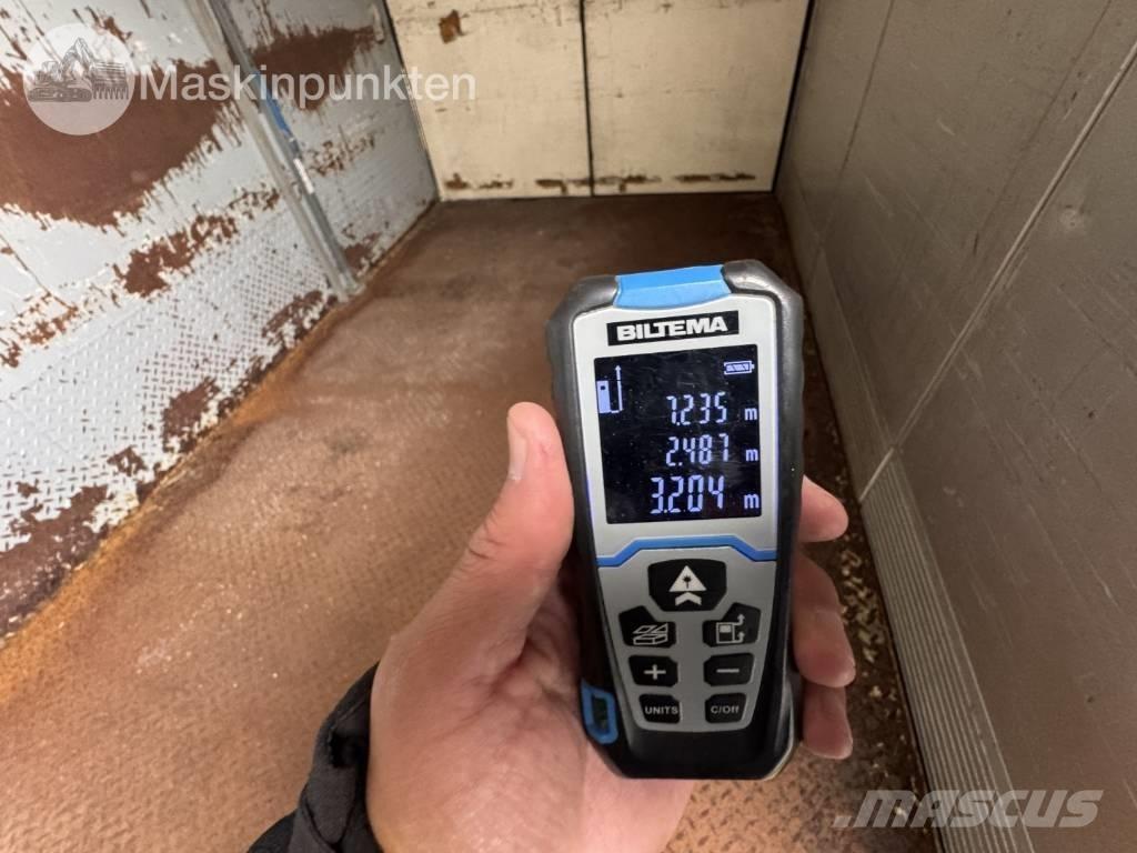 Scania R 420 LB Dobozos teherautók