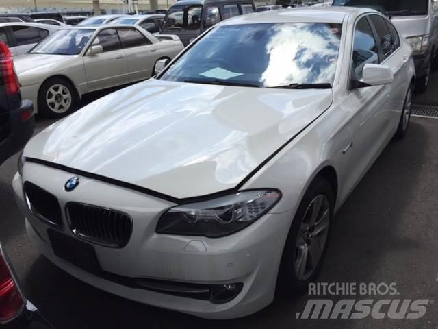 BMW 528i Kistehergépjárművek