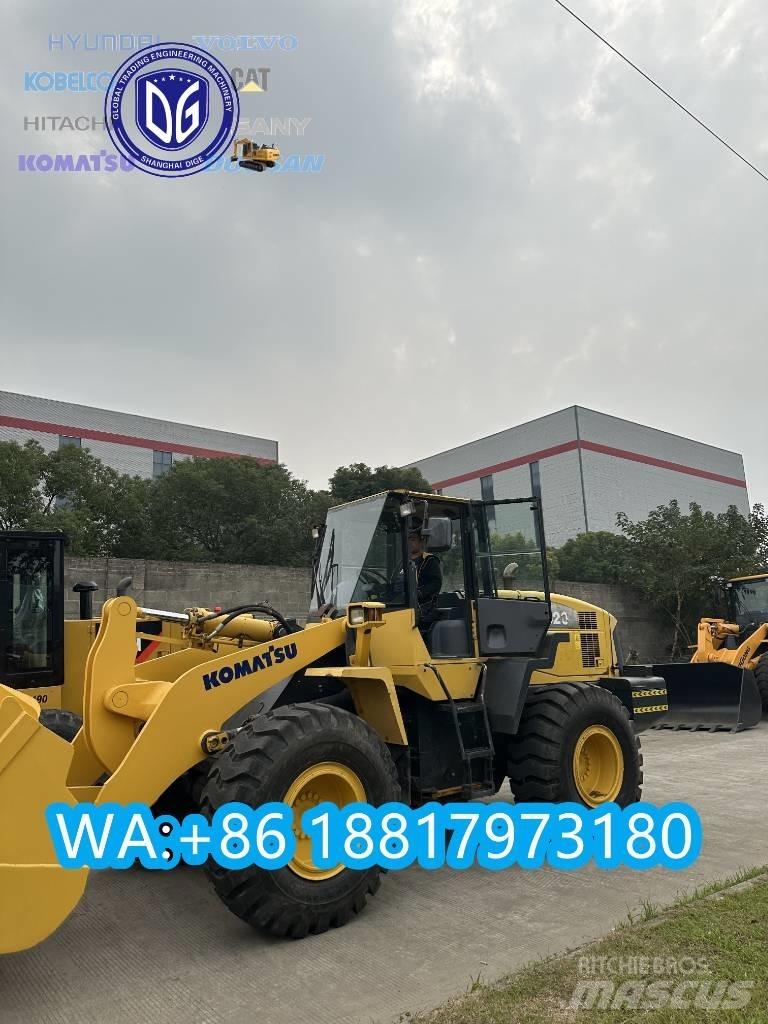 Komatsu WA 320-5 Gumikerekes homlokrakodók