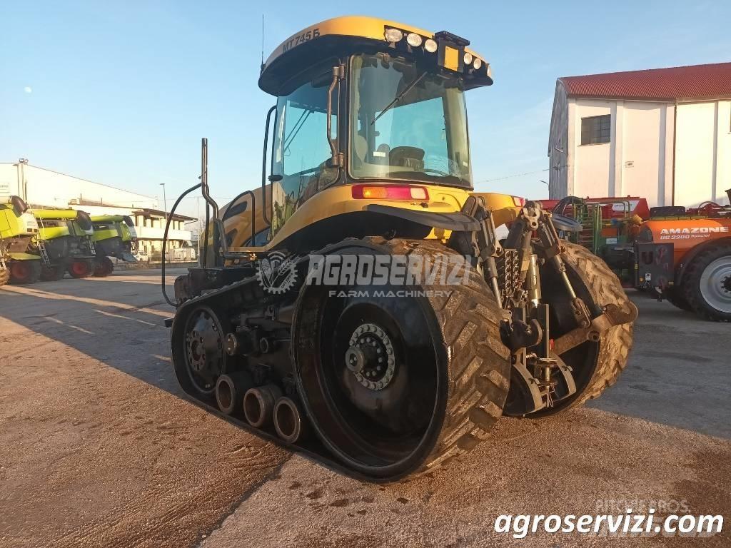 Challenger 745 B Traktorok