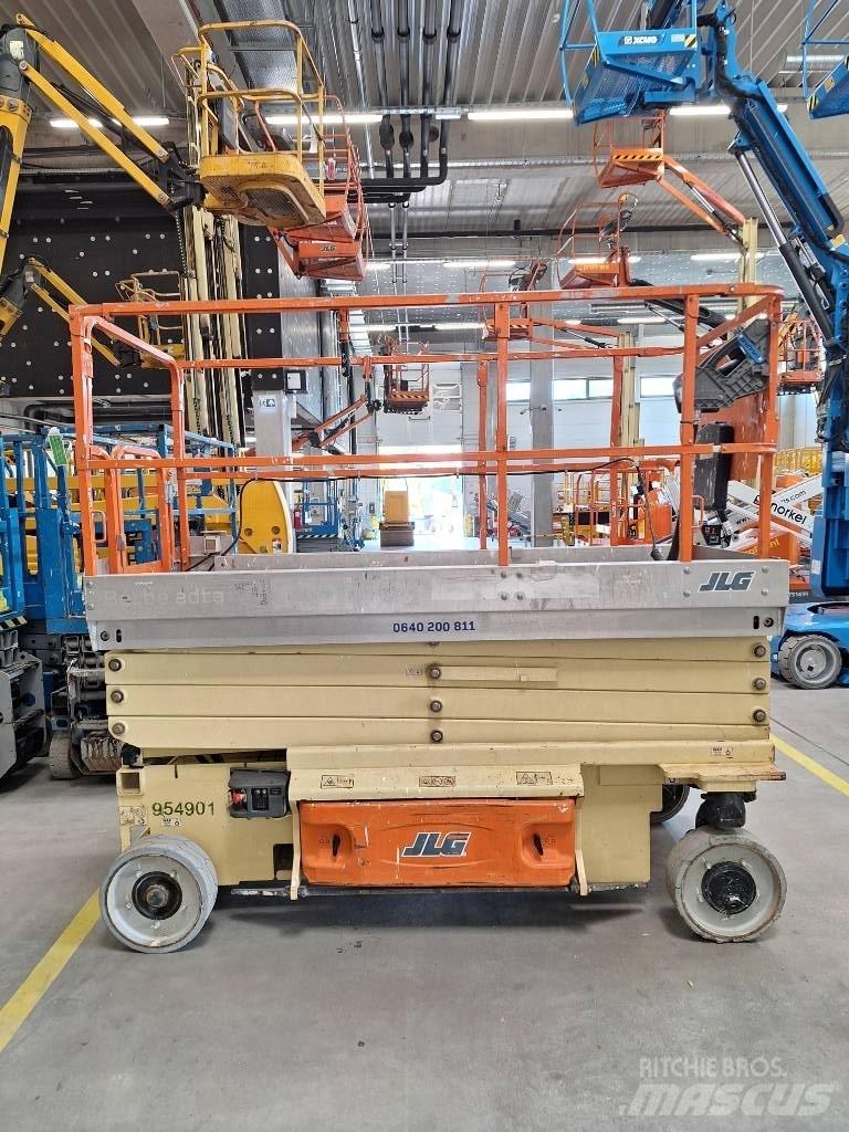 JLG 2646 ES Ollós emelők