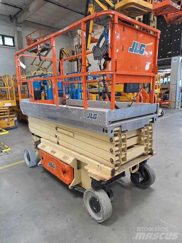 JLG 2646 ES Ollós emelők