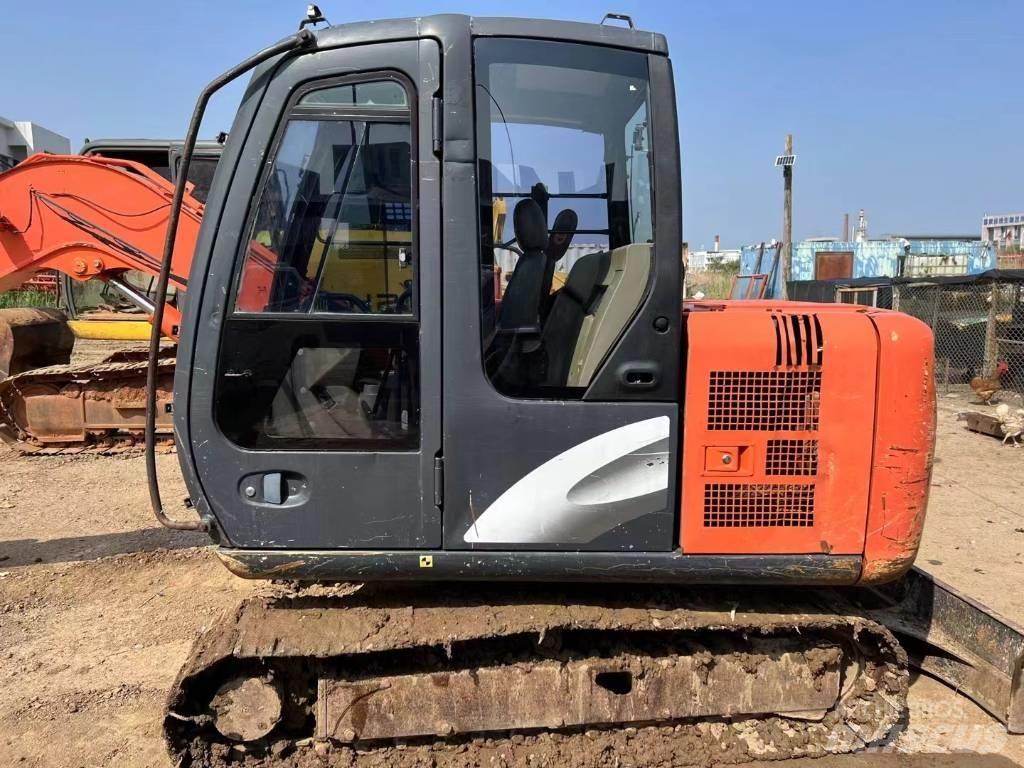 Hitachi ZX 60 Mini kotrók < 7t