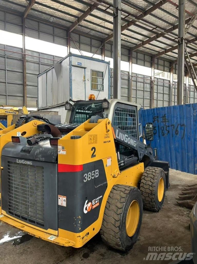 LiuGong 385 B Kompaktrakodók