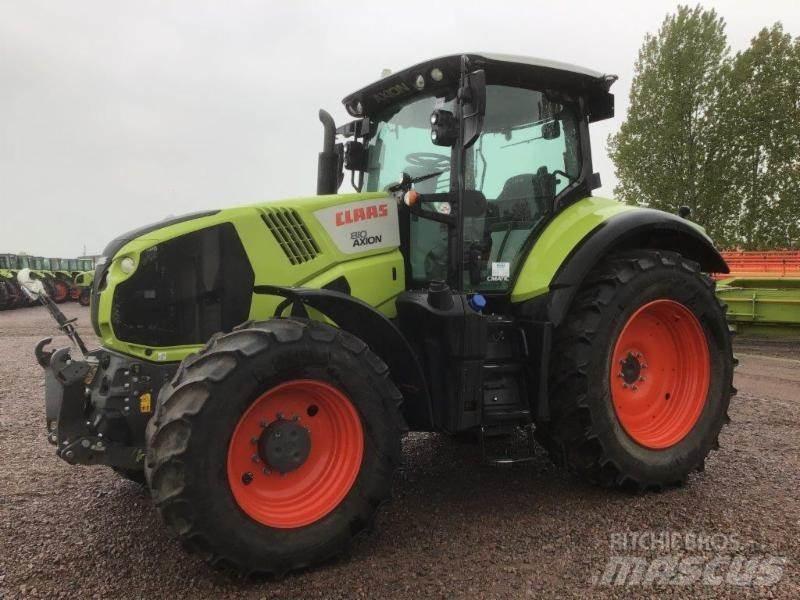 CLAAS AXION 810 Traktorok