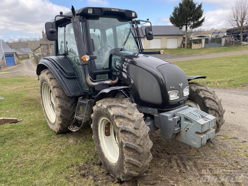 Valtra N92 HITECH Traktorok