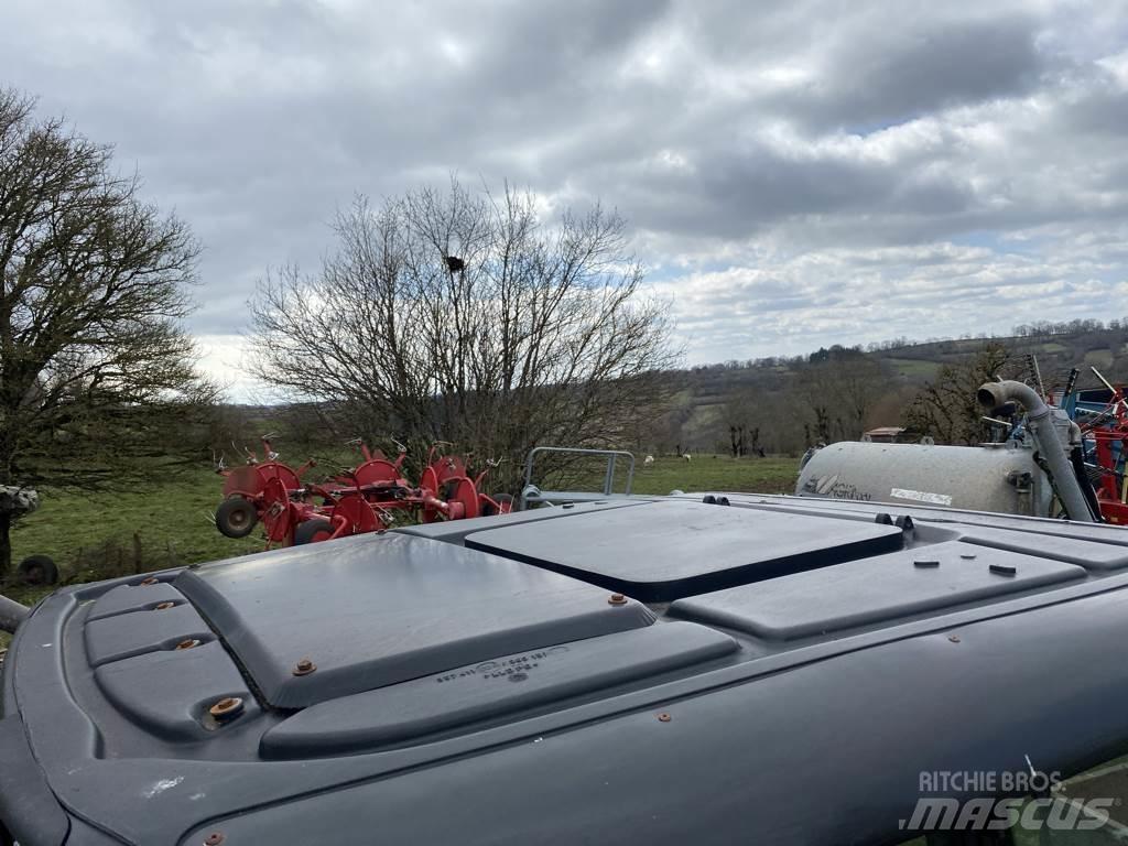 Valtra N92 HITECH Traktorok