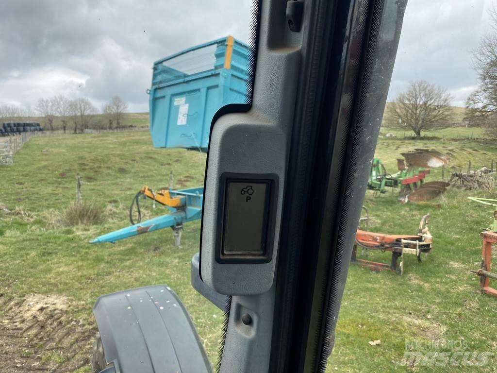 Valtra N92 HITECH Traktorok