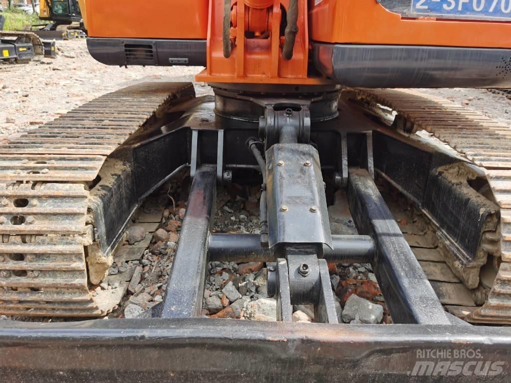 Doosan DX75 Mini kotrók < 7t