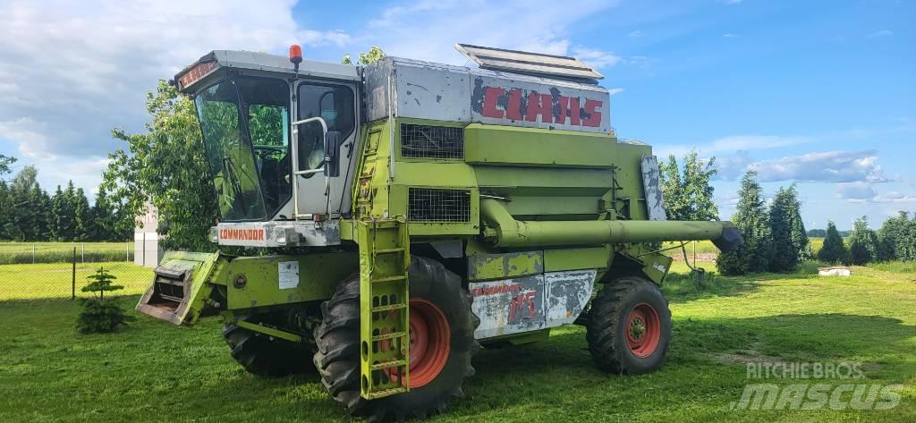 CLAAS Commandor 115 Kombájnok