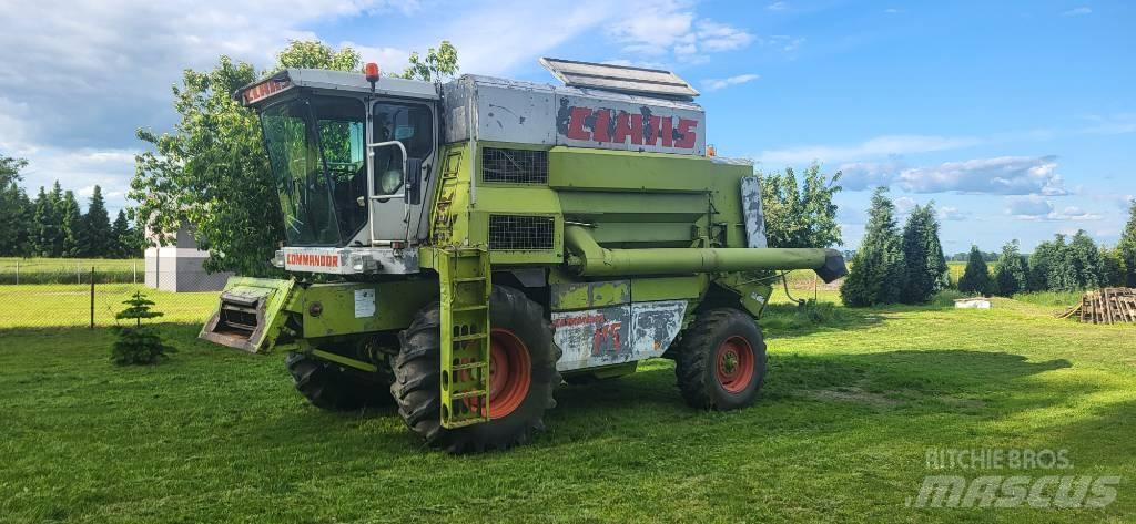 CLAAS Commandor 115 Kombájnok