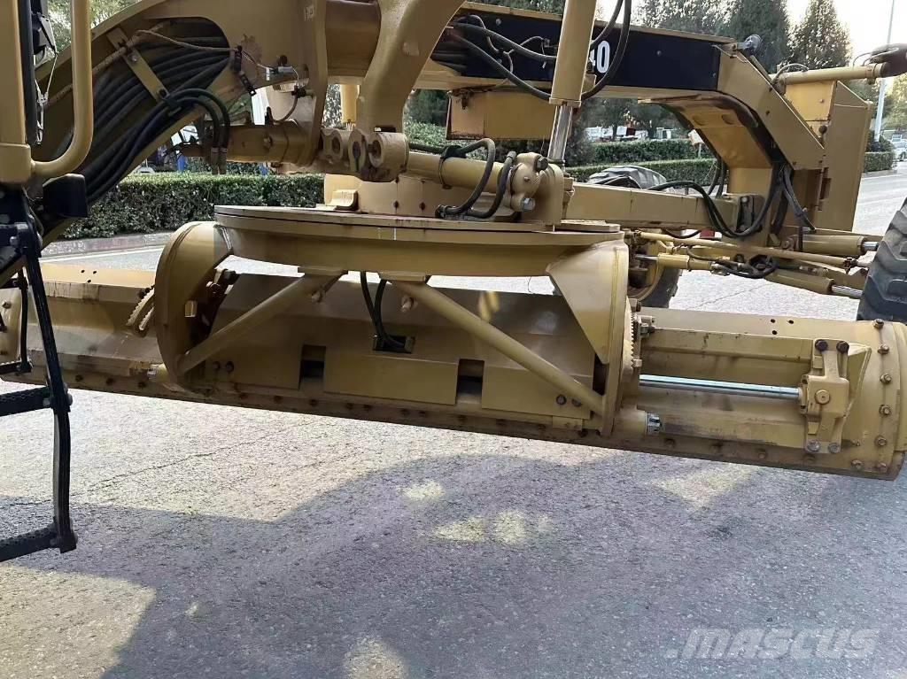 CAT 140 GC Gréderek