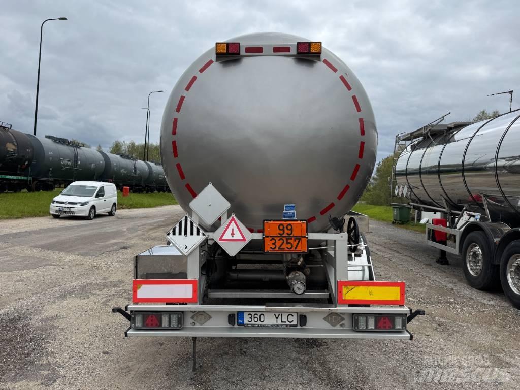 Feldbinder TSA 32.3 Tartályos pótkocsik