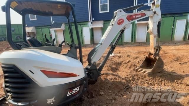 Bobcat E 35 Mini kotrók < 7t