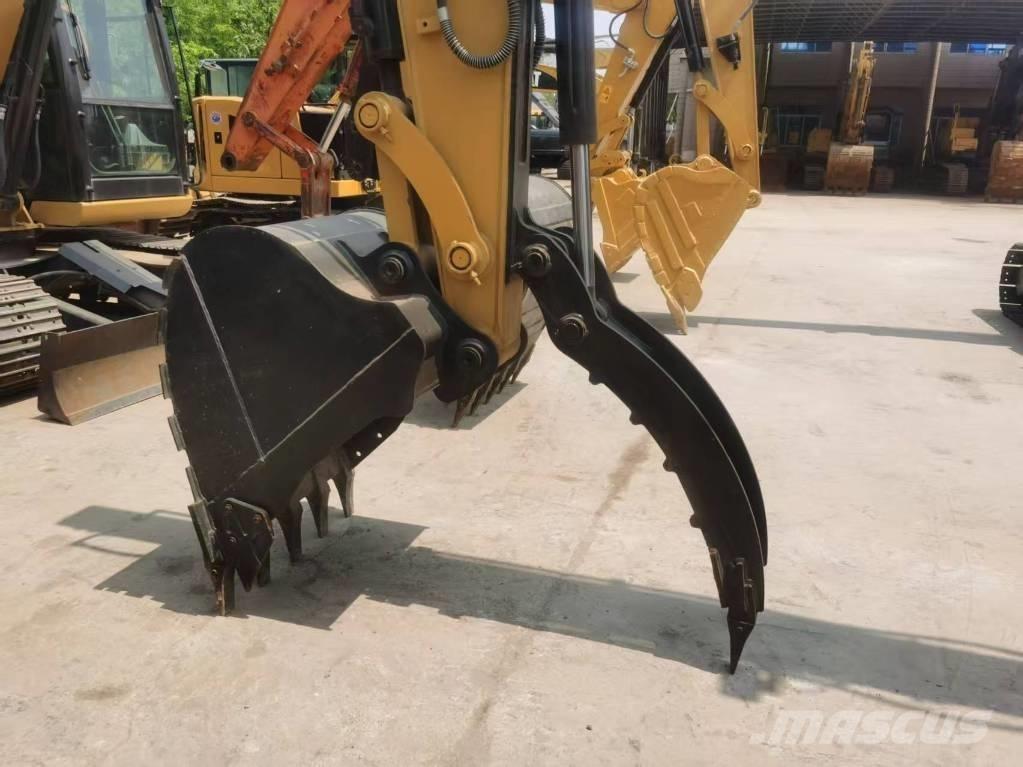 CAT 308E2 Lánctalpas kotrók