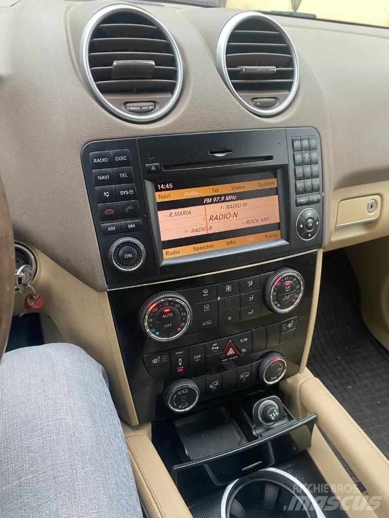 Mercedes-Benz ML 320 Kistehergépjárművek