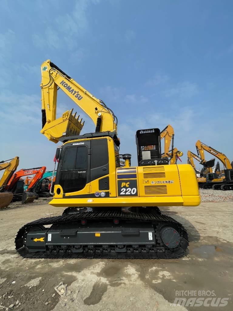Komatsu PC 220 Lánctalpas kotrók