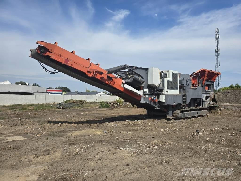 Sandvik QJ 341 Mobil törőgépek