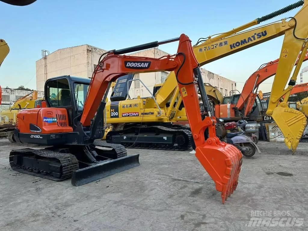 Doosan DX60-9C Mini kotrók < 7t