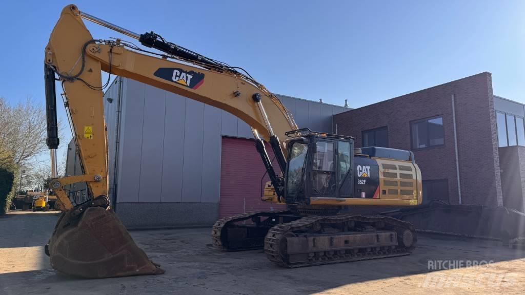 CAT 352 F Lánctalpas kotrók